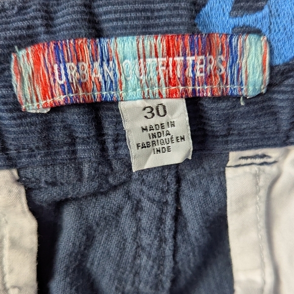 Urban Outfitters Dark Blue Corduroy Alien Embroidered Pants Size 30 - Picture 6 of 9